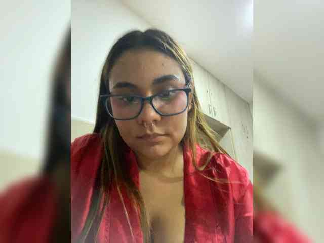 AlannaRousse webcam