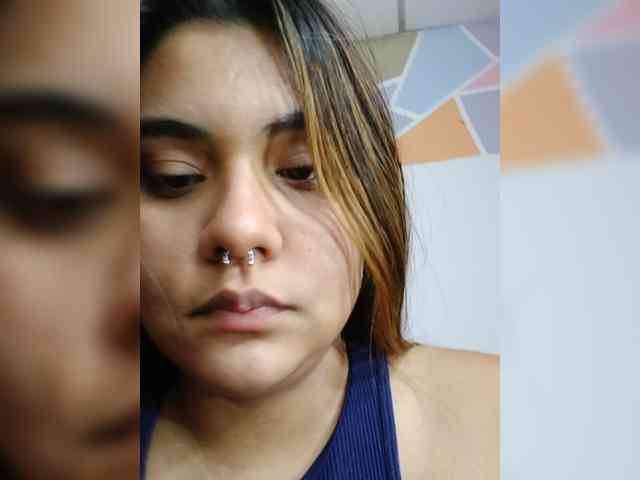 AlannaRousse webcam