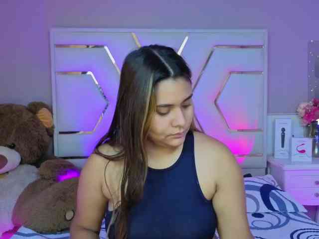 AlannaRousse webcam