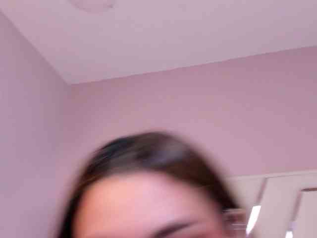 AlannaRousse webcam