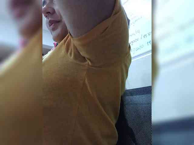 AlannaRousse webcam