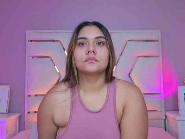 AlannaRousse webcam