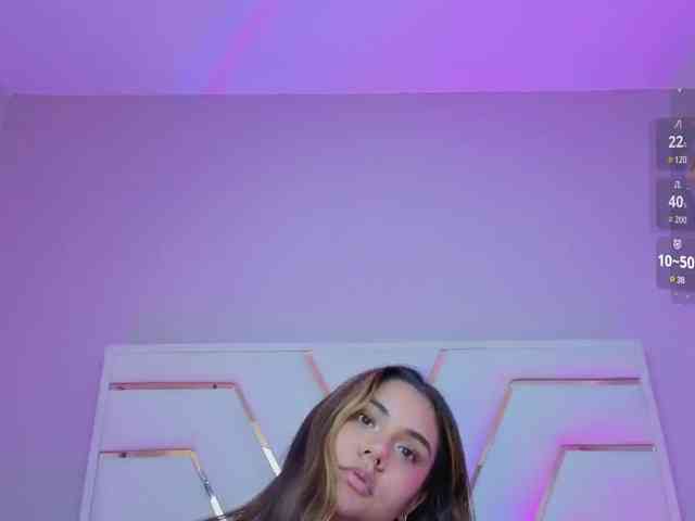 AlannaRousse webcam