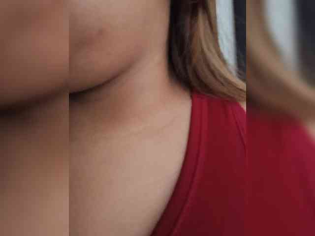 AlannaRousse webcam