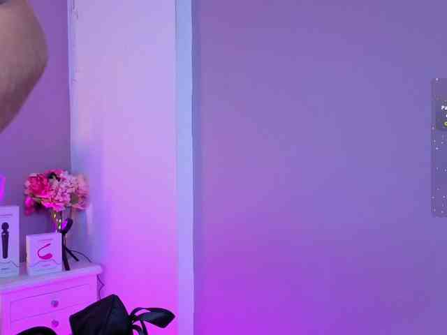 AlannaRousse webcam