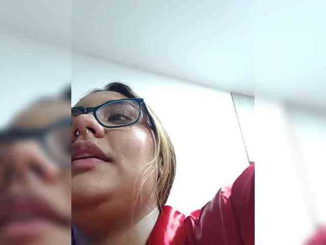 AlannaRousse webcam
