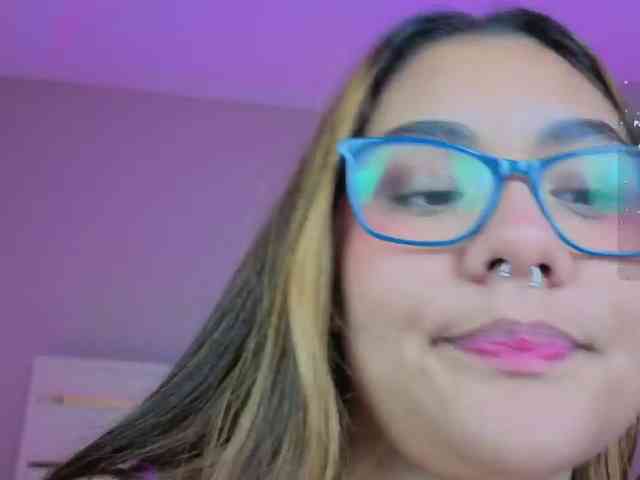 AlannaRousse webcam