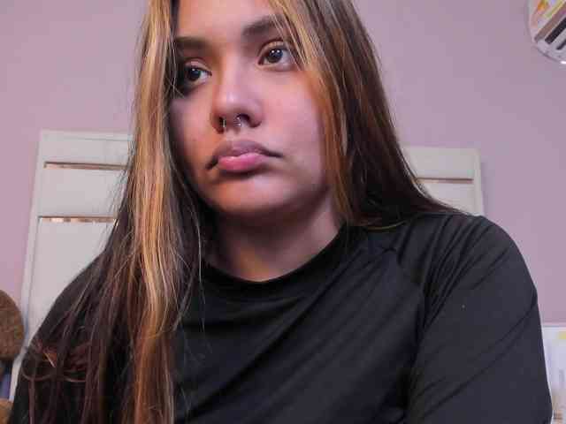 AlannaRousse webcam