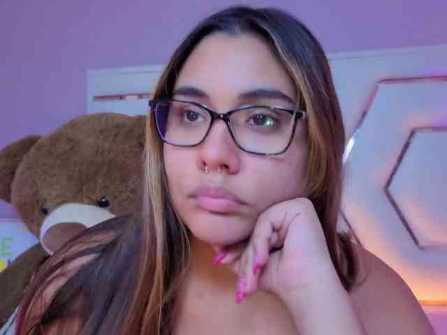 AlannaRousse webcam