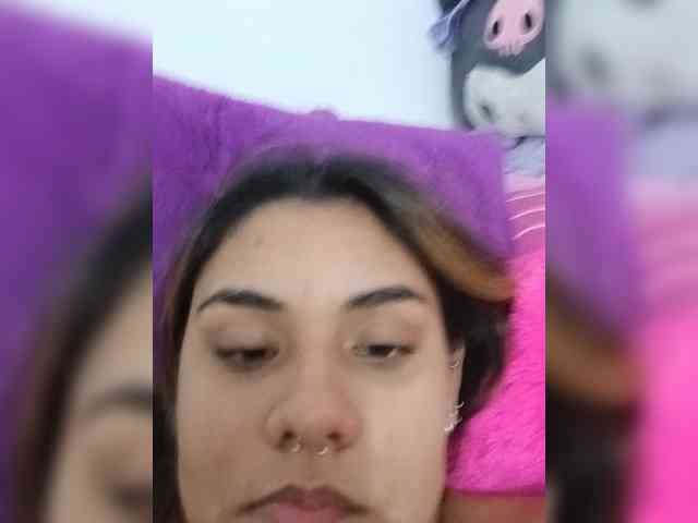 AlannaRousse webcam