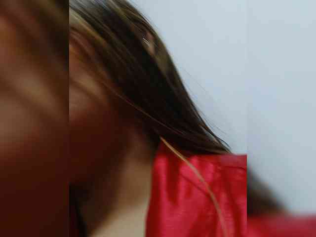 AlannaRousse webcam