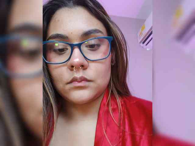 AlannaRousse webcam