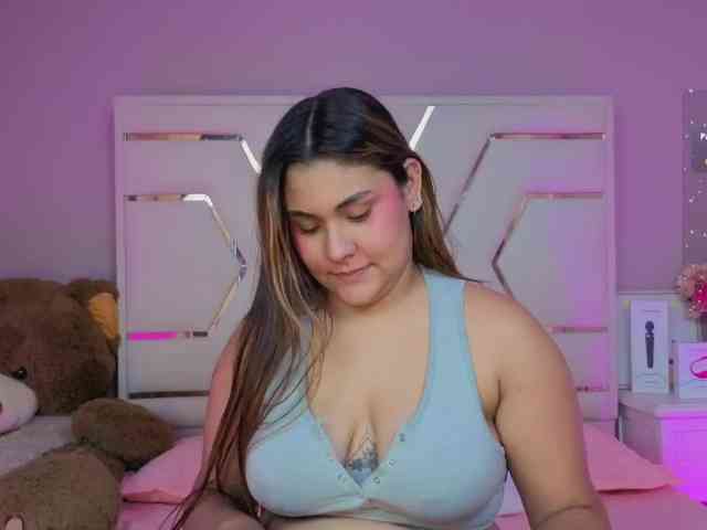 AlannaRousse webcam