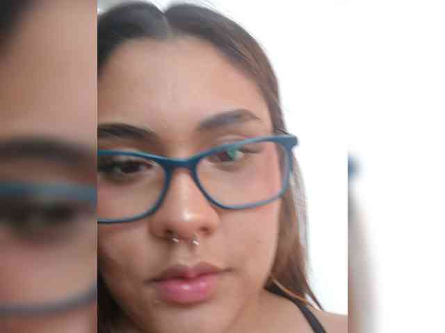 AlannaRousse webcam