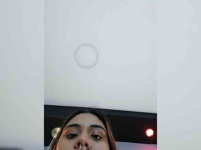 AlannaRousse webcam