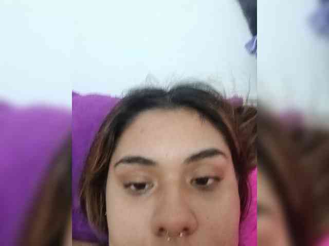 AlannaRousse webcam