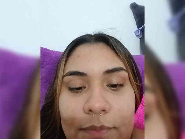 AlannaRousse webcam