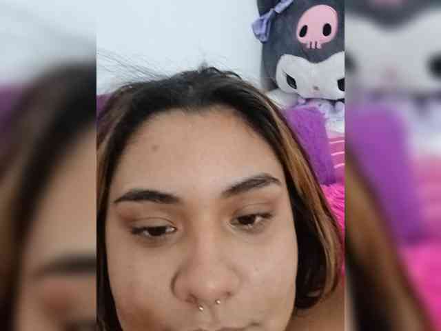 AlannaRousse webcam