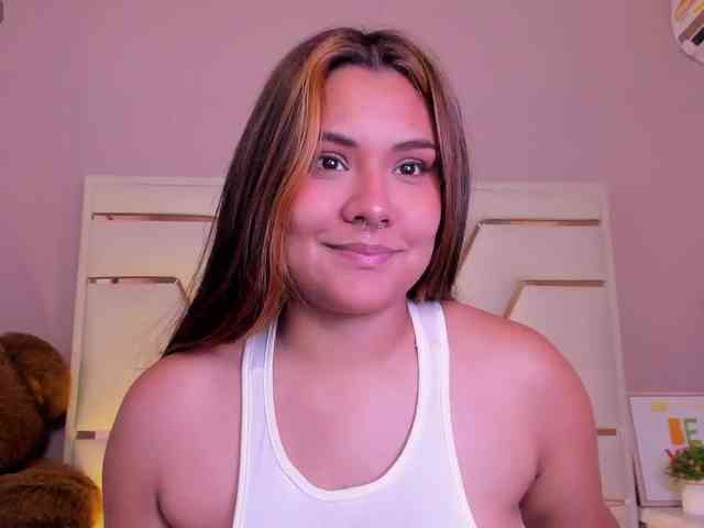 AlannaRousse webcam