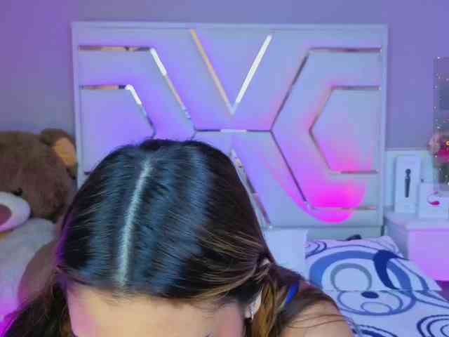AlannaRousse webcam
