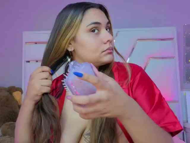 AlannaRousse webcam