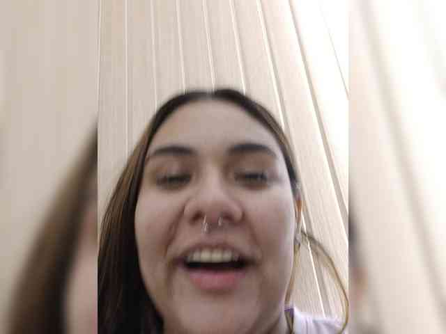 AlannaRousse webcam