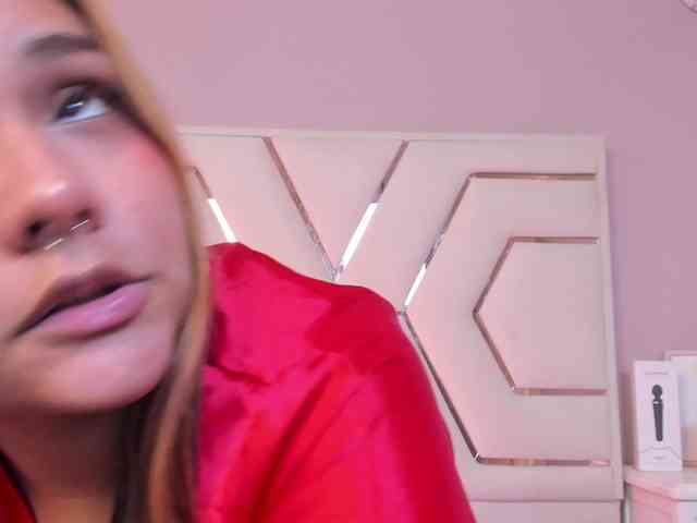 AlannaRousse webcam