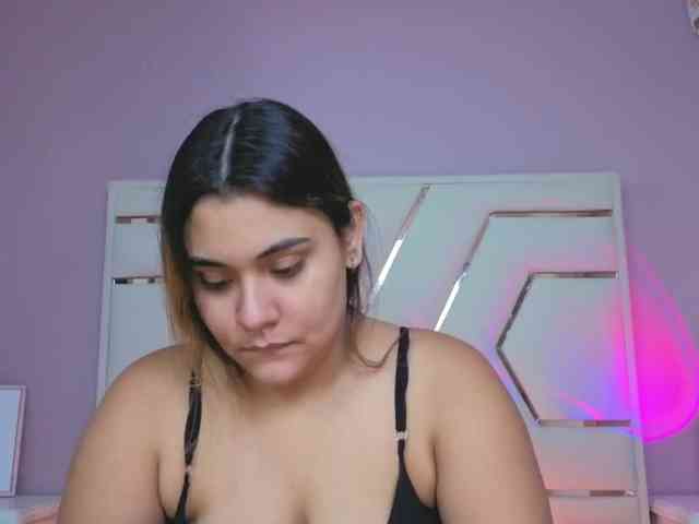 AlannaRousse webcam