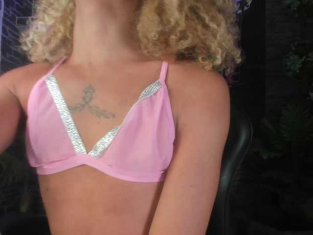 Thiana-rogers live cam
