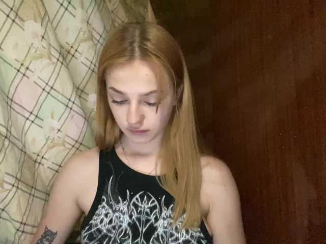 EvaKapnist live cam on BongaCams