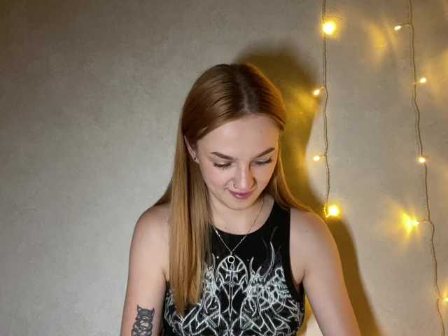 EvaKapnist live cam on BongaCams