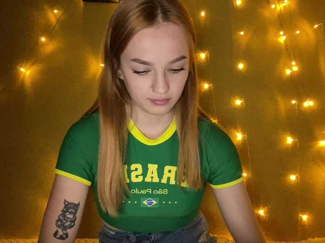 EvaKapnist live cam on BongaCams