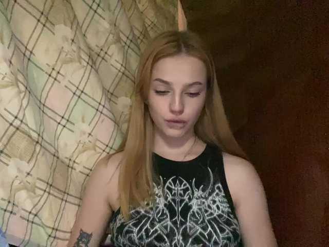 EvaKapnist live cam on BongaCams