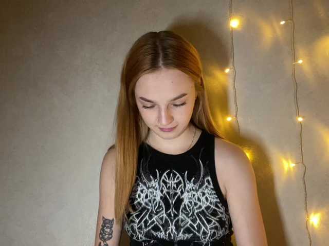 EvaKapnist live cam on BongaCams