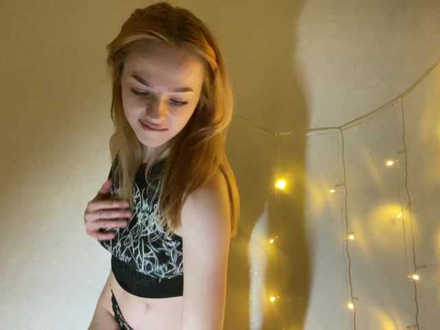 EvaKapnist live cam on BongaCams