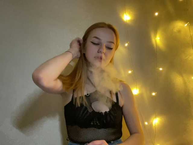 EvaKapnist live cam on BongaCams