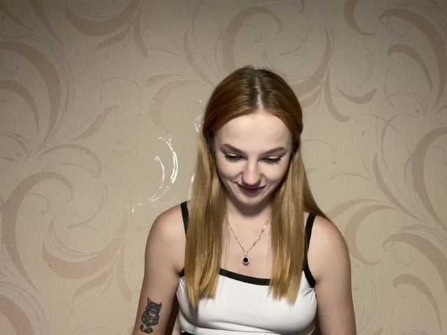 EvaKapnist live cam on BongaCams
