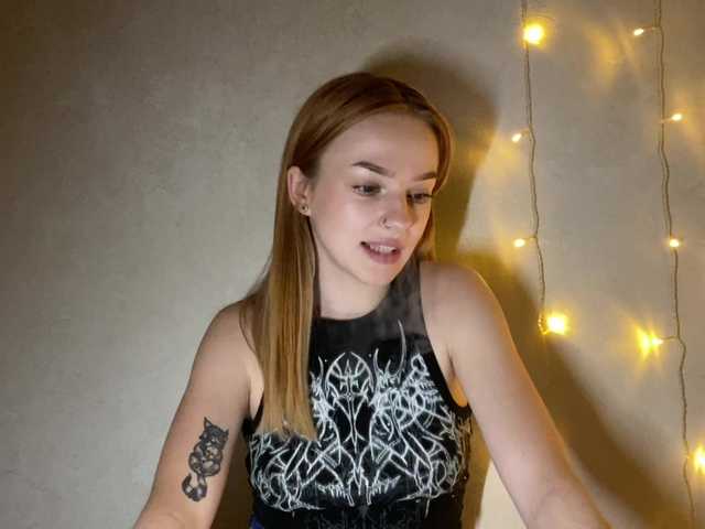 EvaKapnist live cam on BongaCams