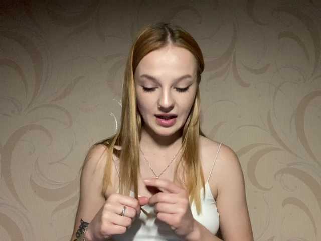 EvaKapnist live cam on BongaCams