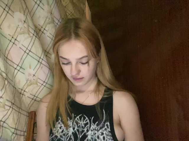 EvaKapnist live cam on BongaCams