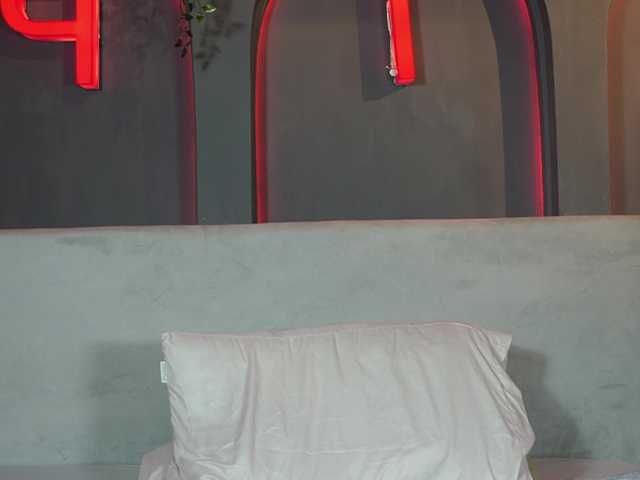 LiliCox live cam on BongaCams
