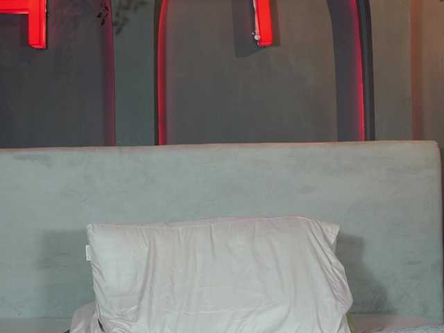 LiliCox live cam on BongaCams