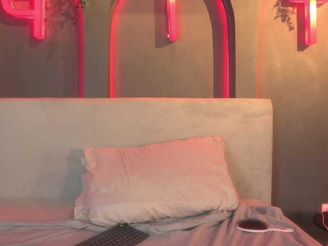 LiliCox live cam on BongaCams