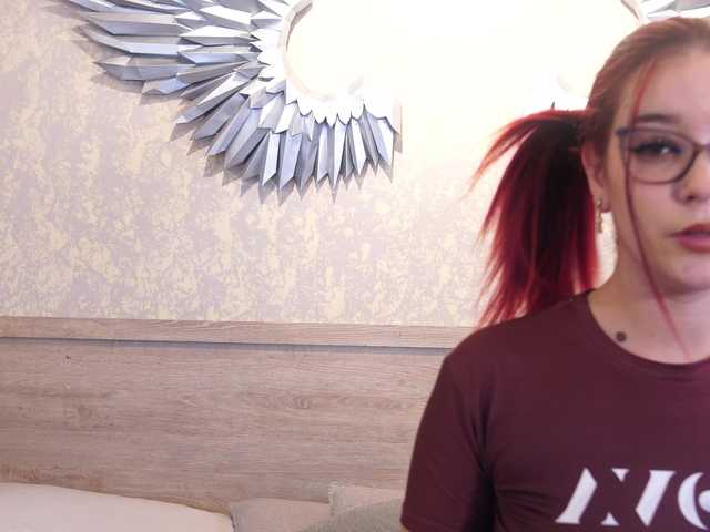 LiliCox live cam on BongaCams