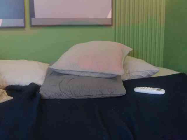 LiliCox webcam