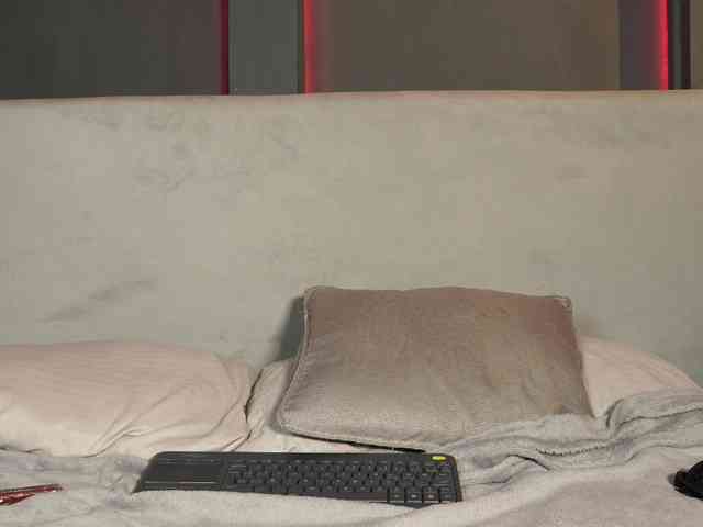 LiliCox webcam