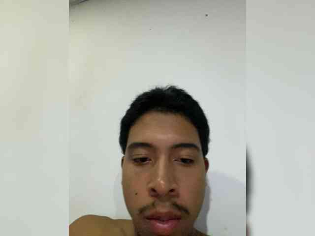 XsecretLove webcam