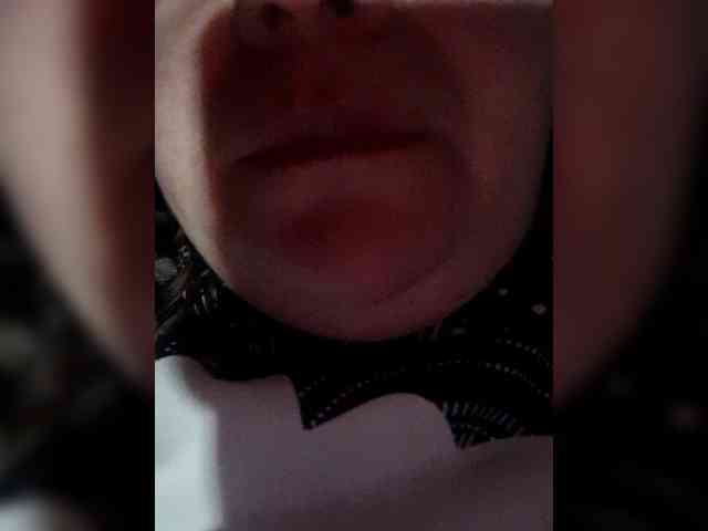 Mia999098 webcam