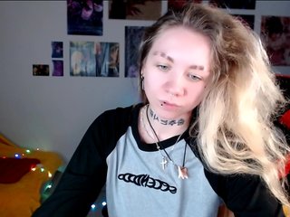 Nica-Kawaii Porn Show