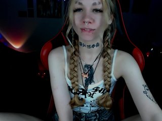 Nica-Kawaii Porn Show